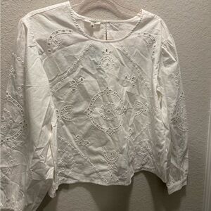 Maurices White 100% Cotton Embroidered Eyelet Blouse Size M